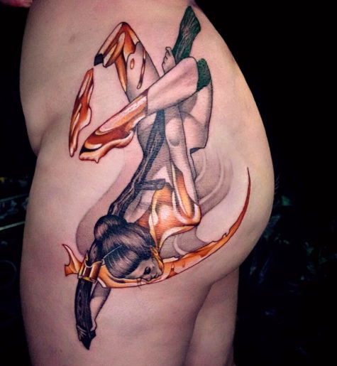 Gold hip tattoo by Rick at broken puppet tattoo